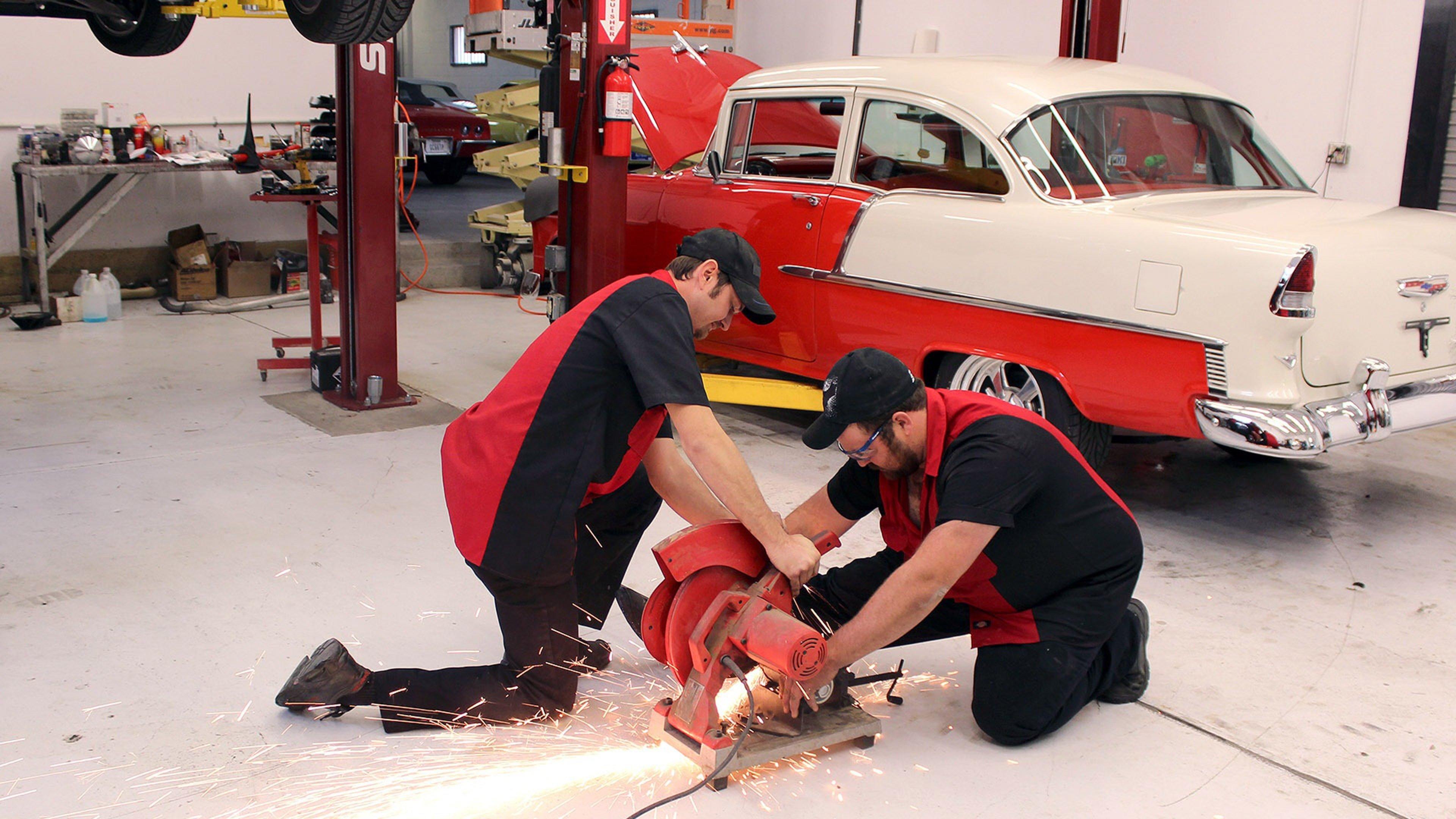 Watch Dallas Car Sharks: S1E5 - Rockabilly Rod on Philo (Free Trial)