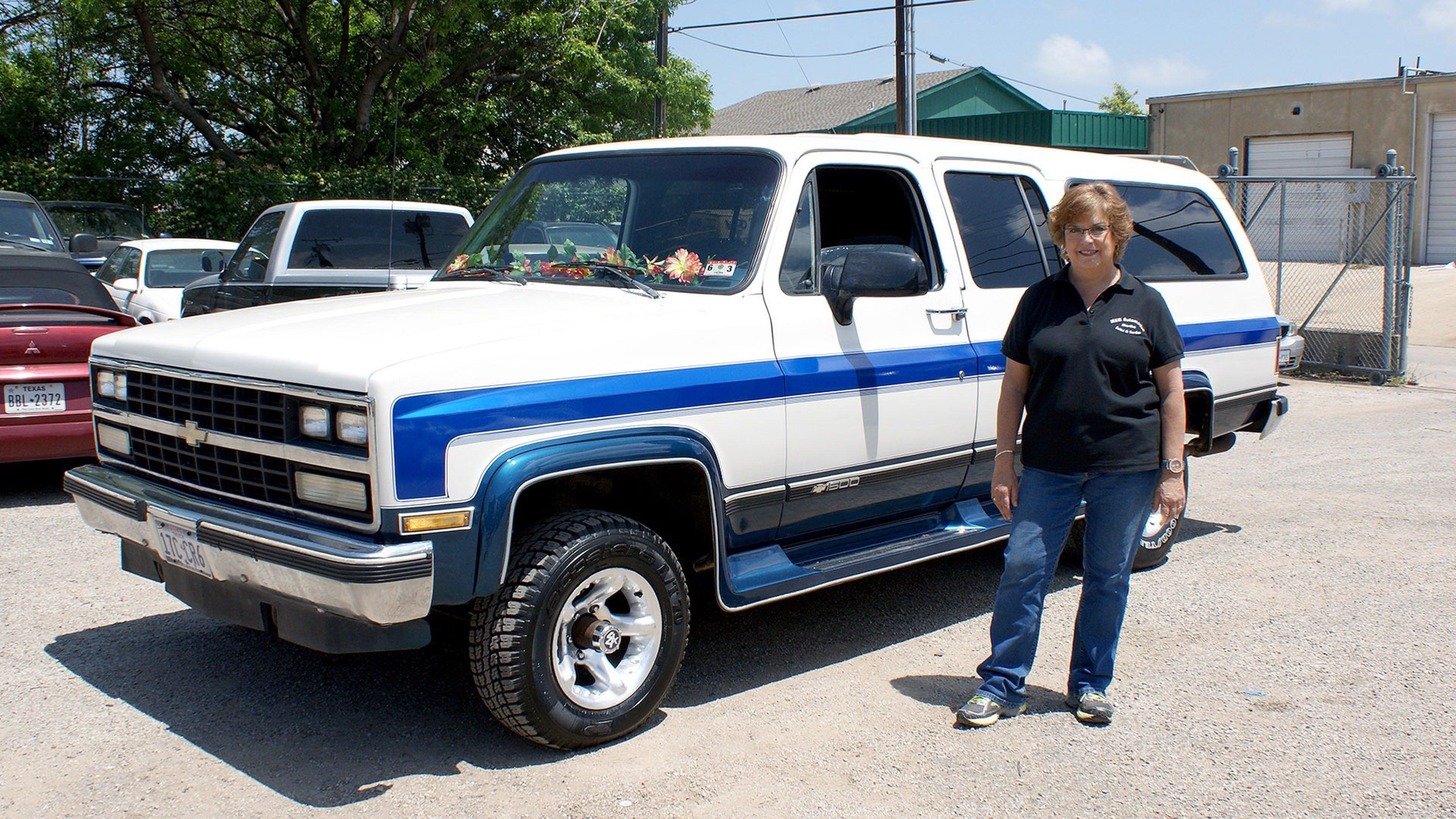 Watch Dallas Car Sharks: S1E6 - Blast From the Past on Philo (Free Trial)