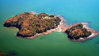 Searching for a Summer Vacation Island in the North Atlantic