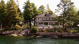 Looking for a Vacation Rental Island in Upstate New York