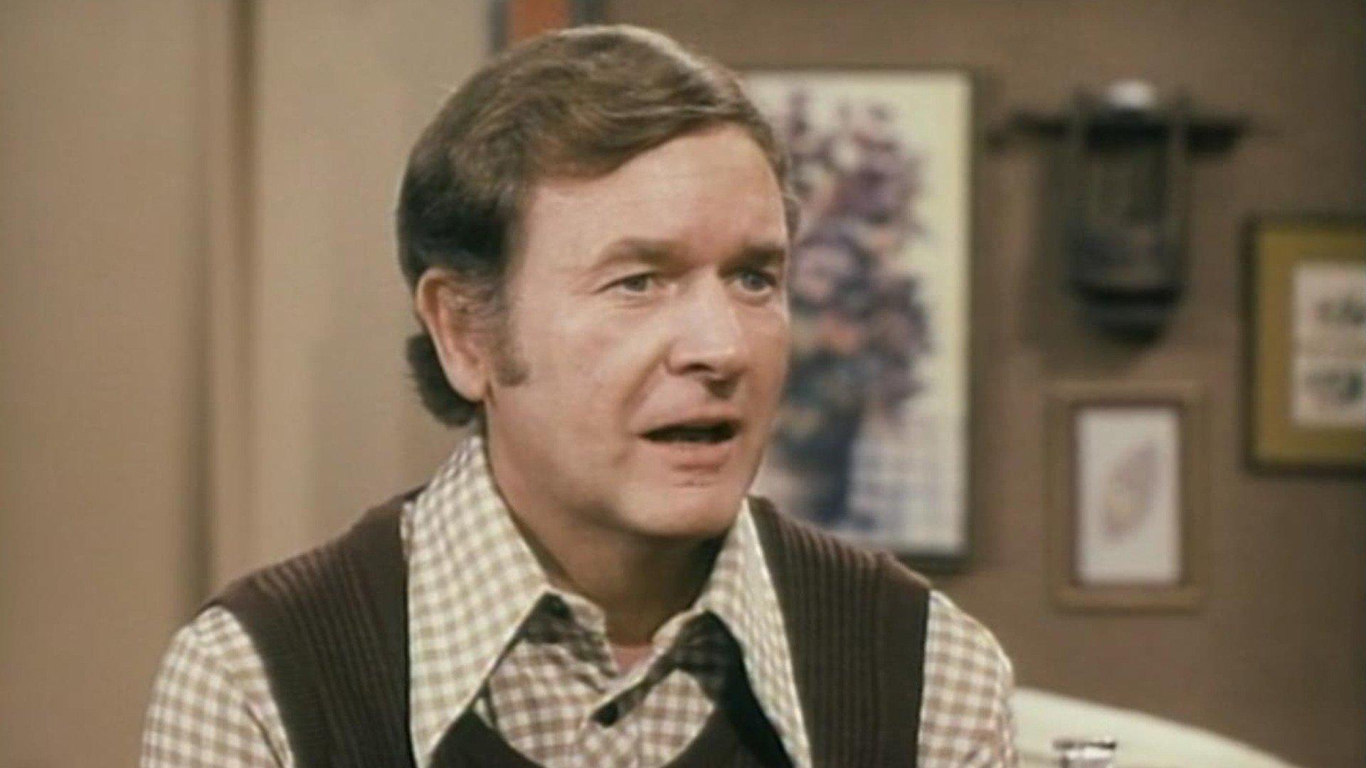 Watch The Bob Newhart Show: S1E12 - Bob & Emily & Howard & Carol ...