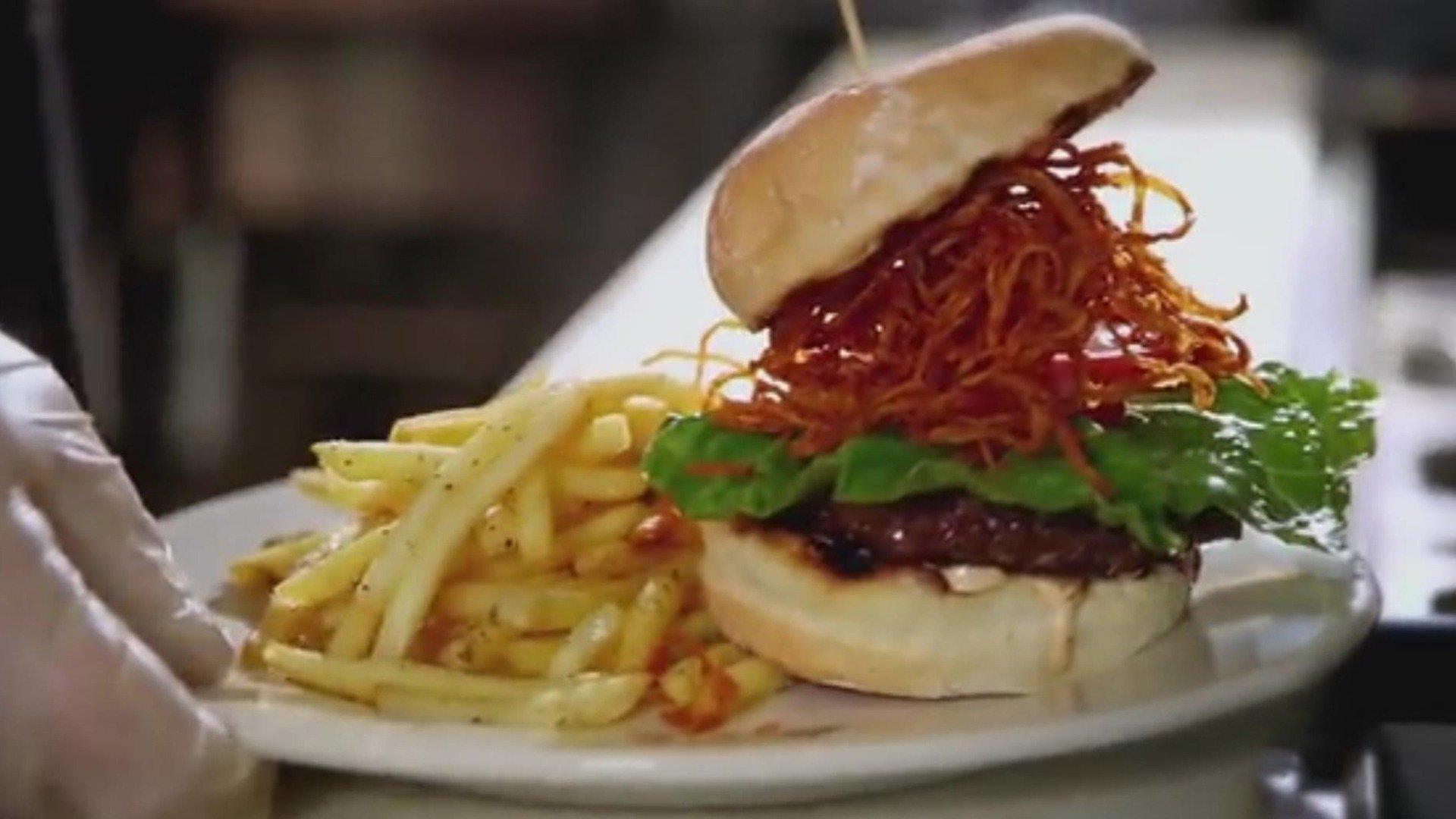Diners Drive Ins And Dives Cross Country Comfort Food On Philo