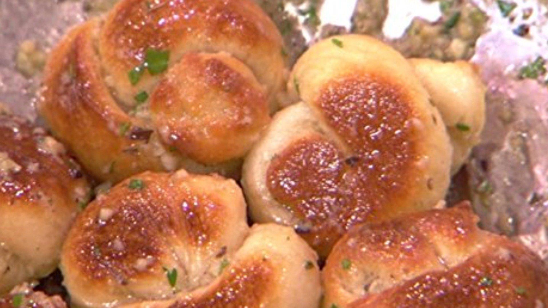 Man Finds Food Knot Your Average Food man-finds-food-knot-your-average-food