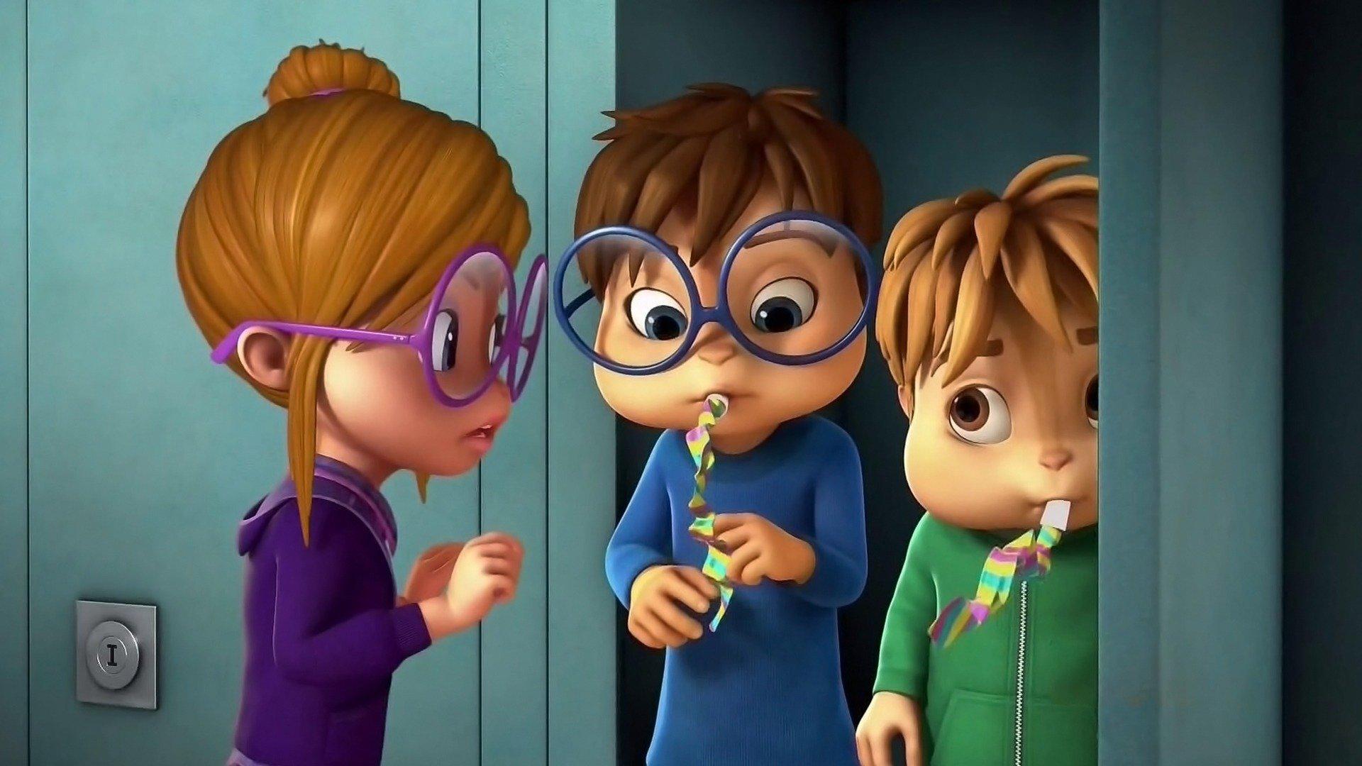 Alvinnn!!! and the Chipmunks: A Is for Alien; Jeanette Enchanted