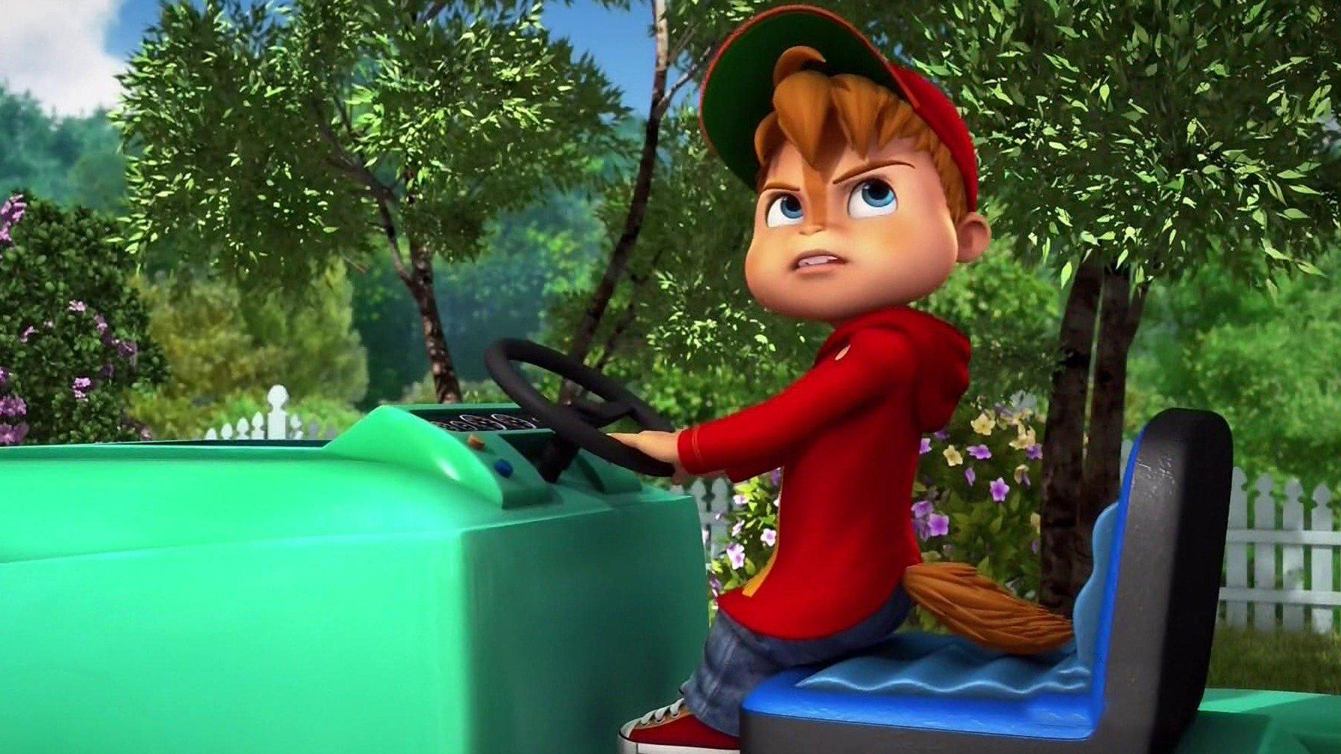Alvinnn!!! and the Chipmunks: My Sister the Weirdo; Turf War