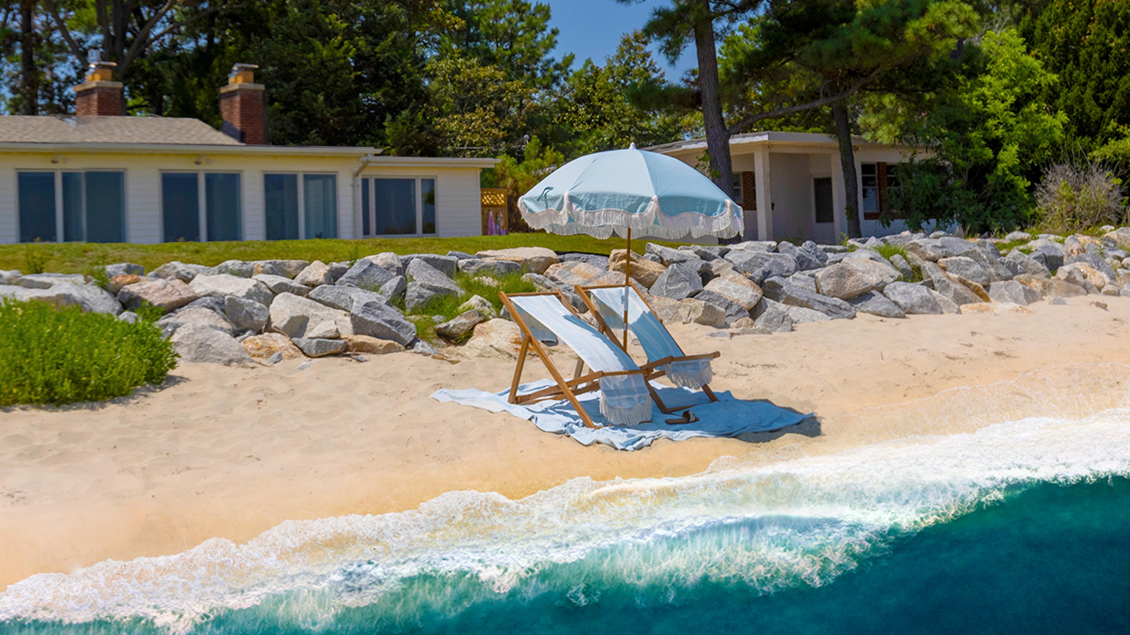 Beachfront Bargain Hunt Renovation A Couple Renovates a Condo