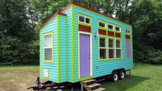 With Her Kids Grown Up, Annie Is Downsizing From 5 Bedrooms to 200 Sq. Ft.