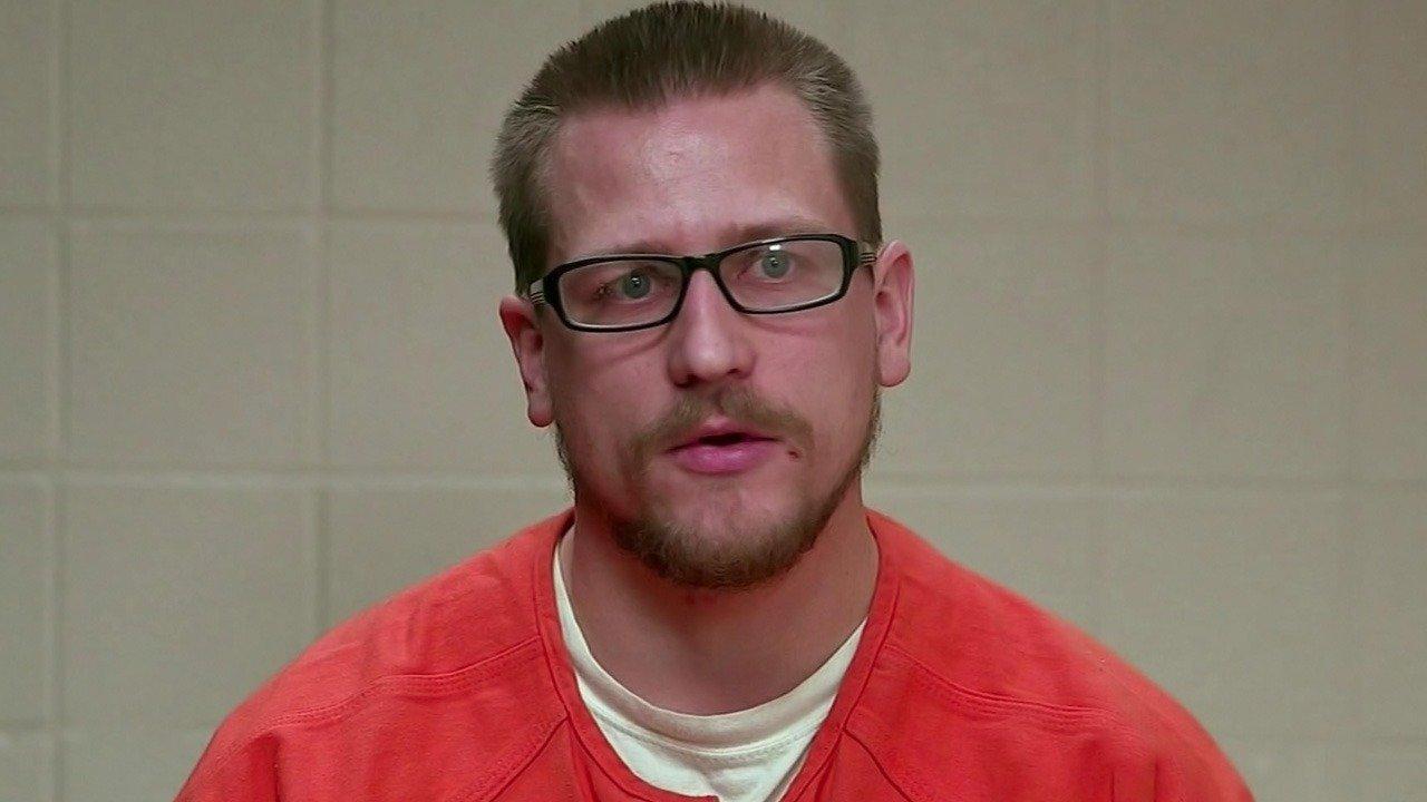 60 Days In: Alone for the Holidays - 60 Days In Season 2 Episode 11