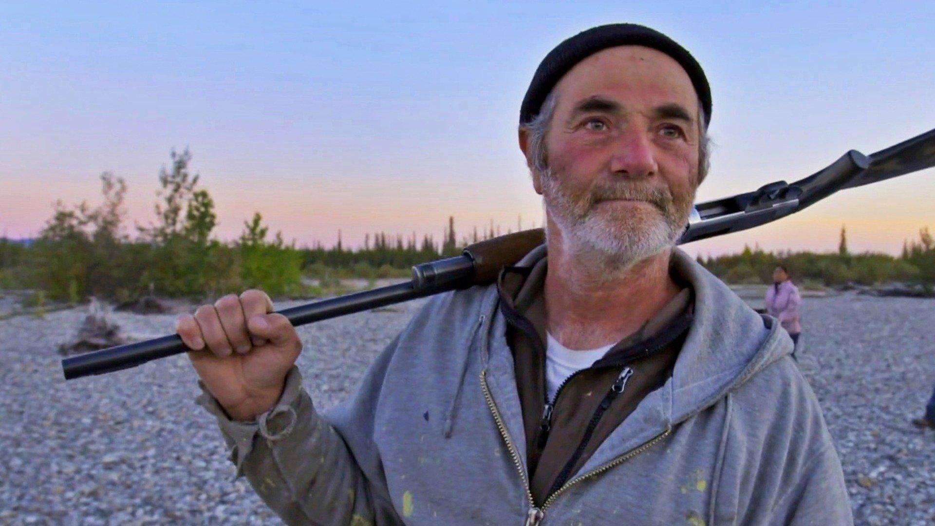 The Last Alaskans: Winter's Edge