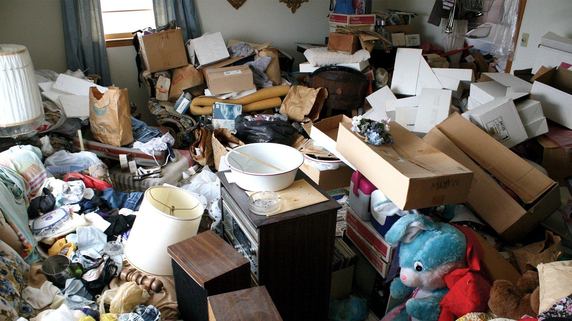 Hoarding: Buried Alive: Most Extreme On Philo