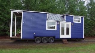Tiny Home With Vintage Glam