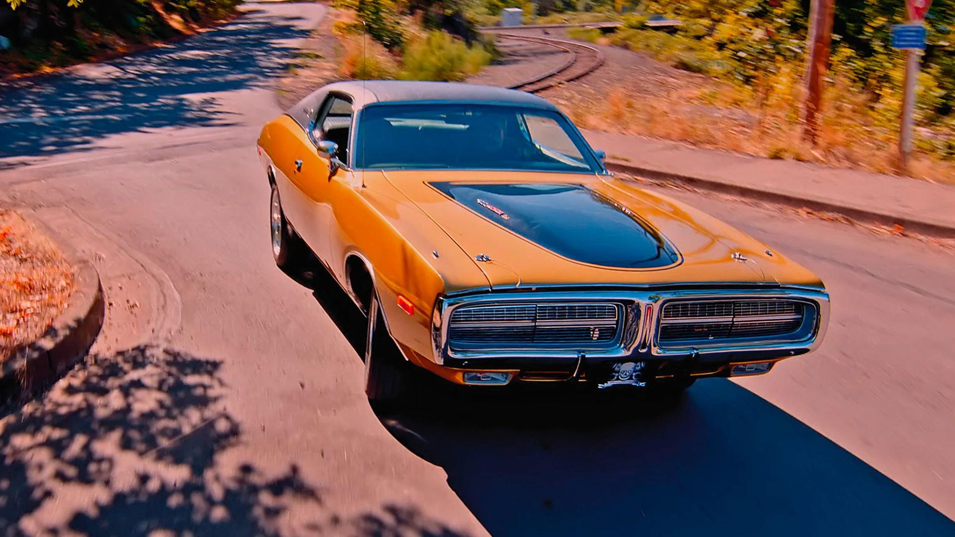 Graveyard Carz: '72 Charger SE Resurrected