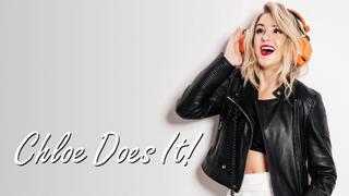  watch Chloe Does It