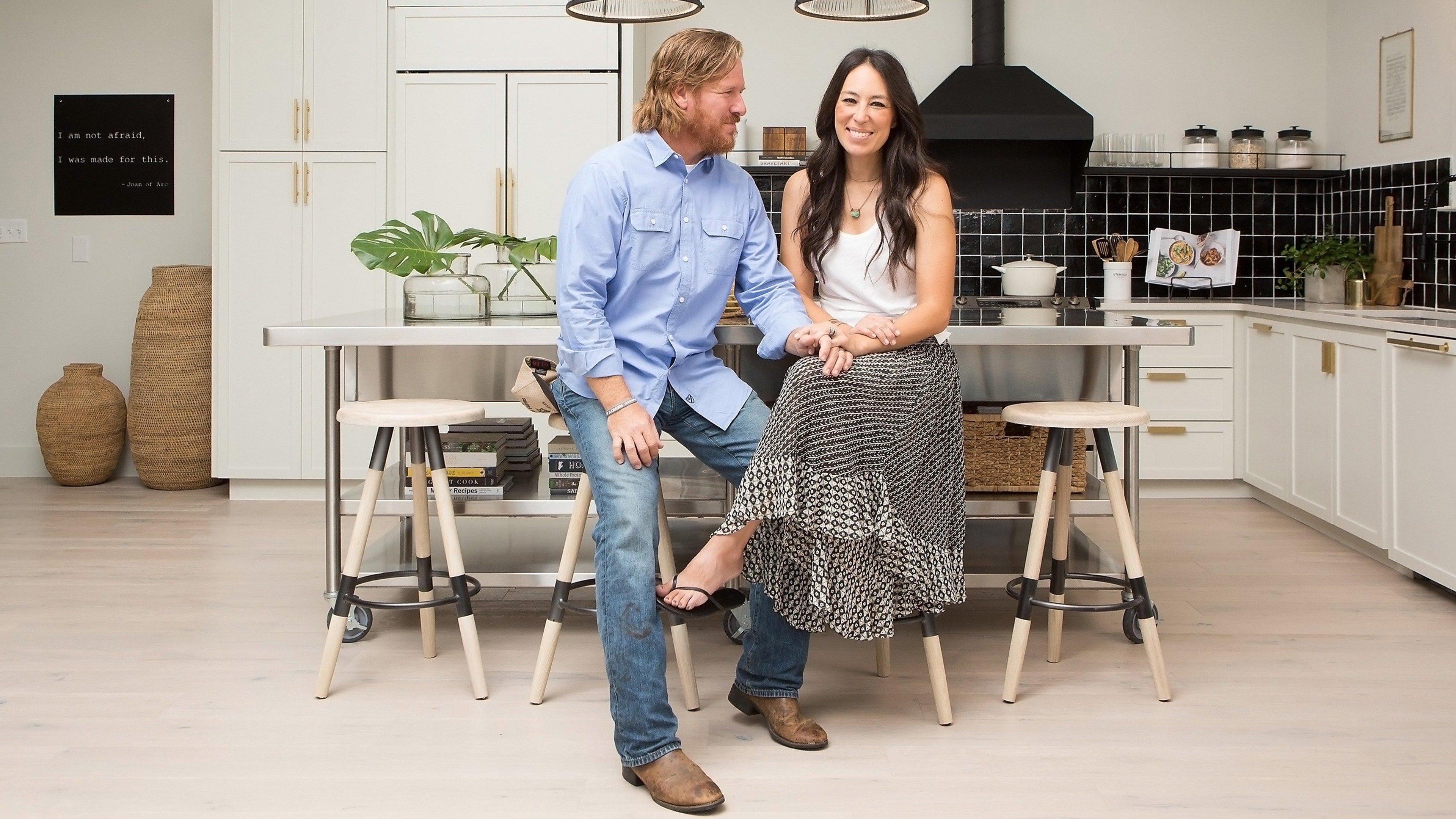Fixer Upper: A Downtown Loft Challenge for Chip and Jo