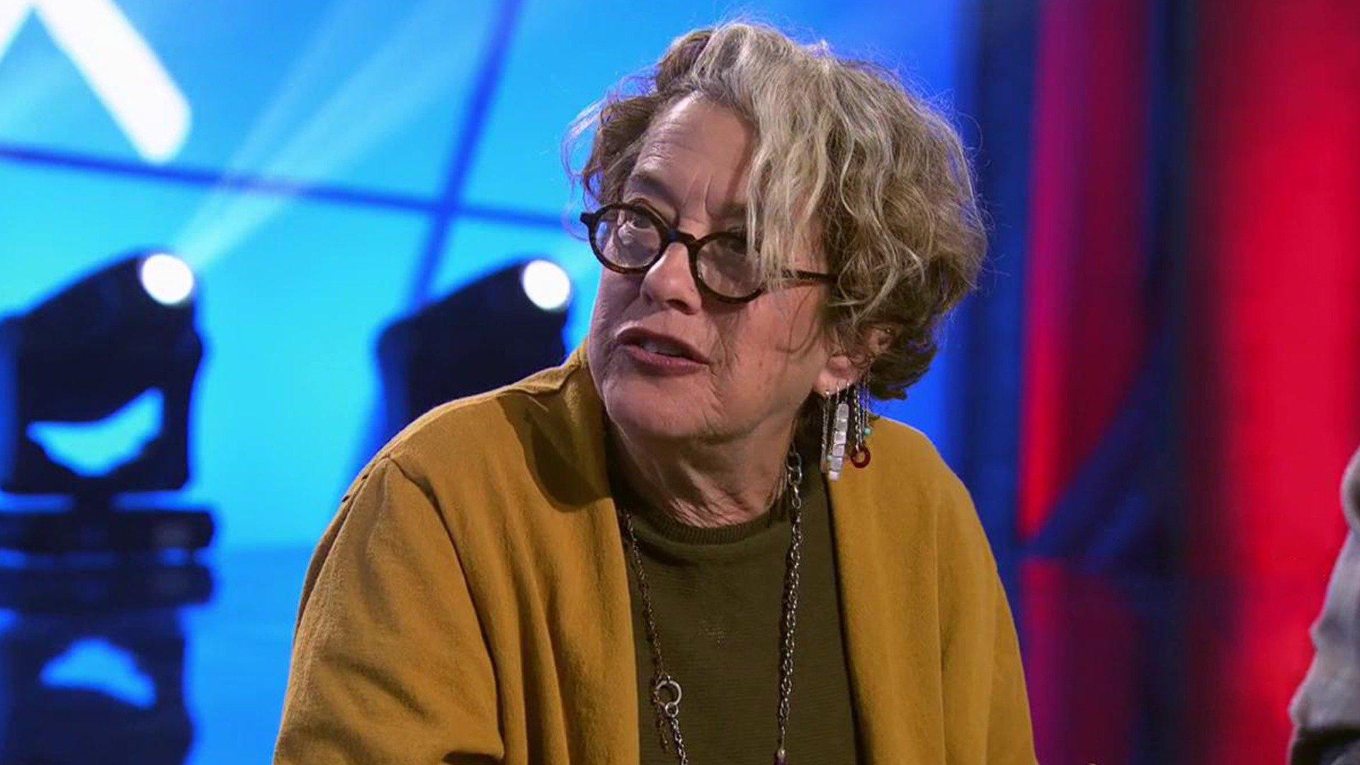 Iron Chef America Guarnaschelli vs. Sutherland