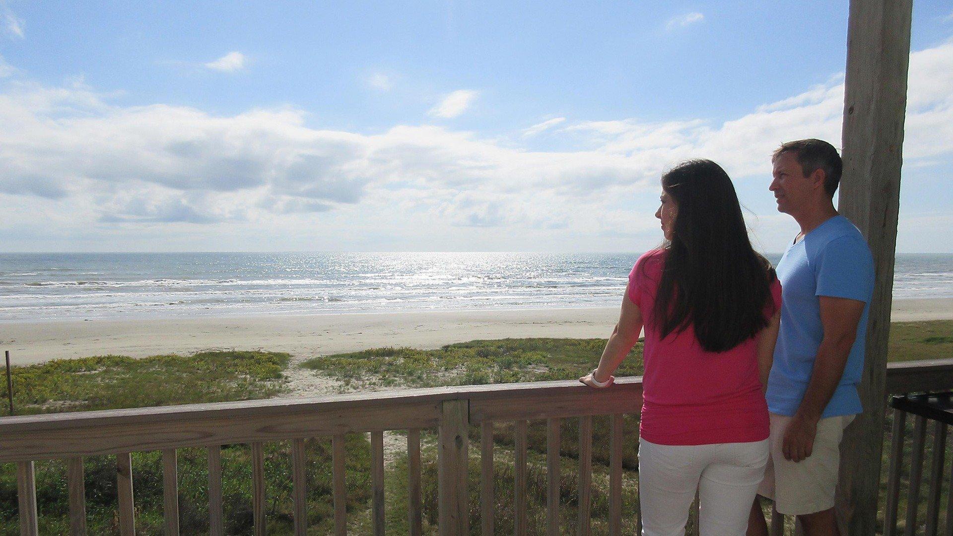 Beachfront Bargain Hunt From the Big City to the Beach