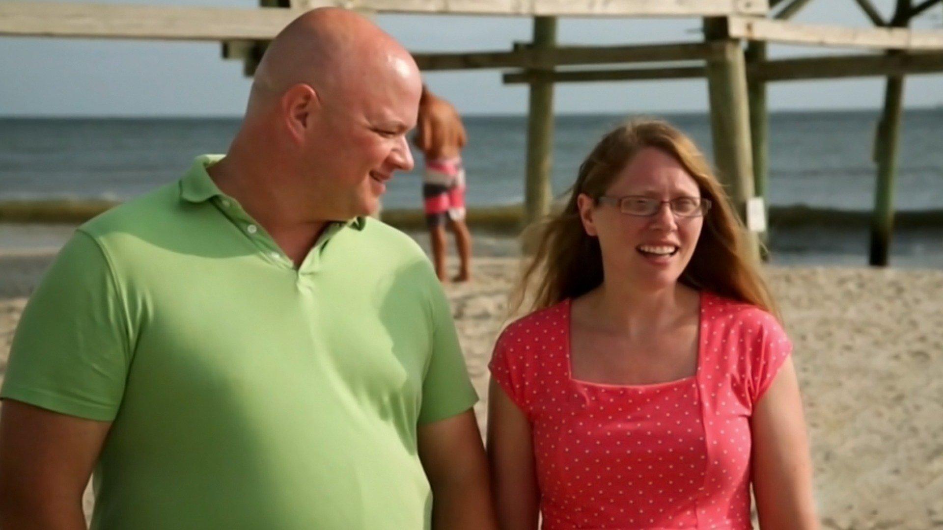 Beachfront Bargain Hunt HardEarned Home on Oak Island