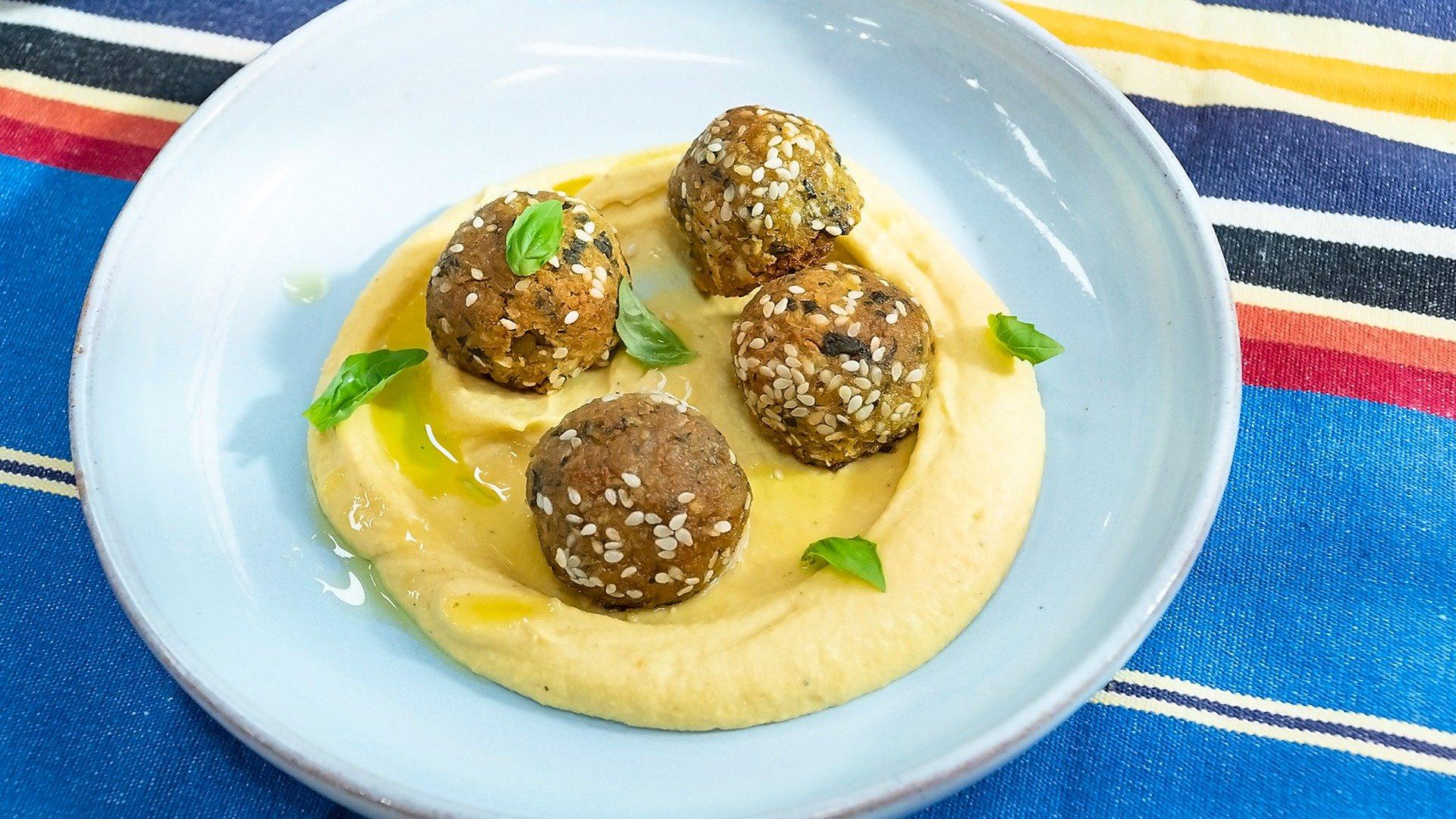 Watch the kitchen episodes food network shows on philo