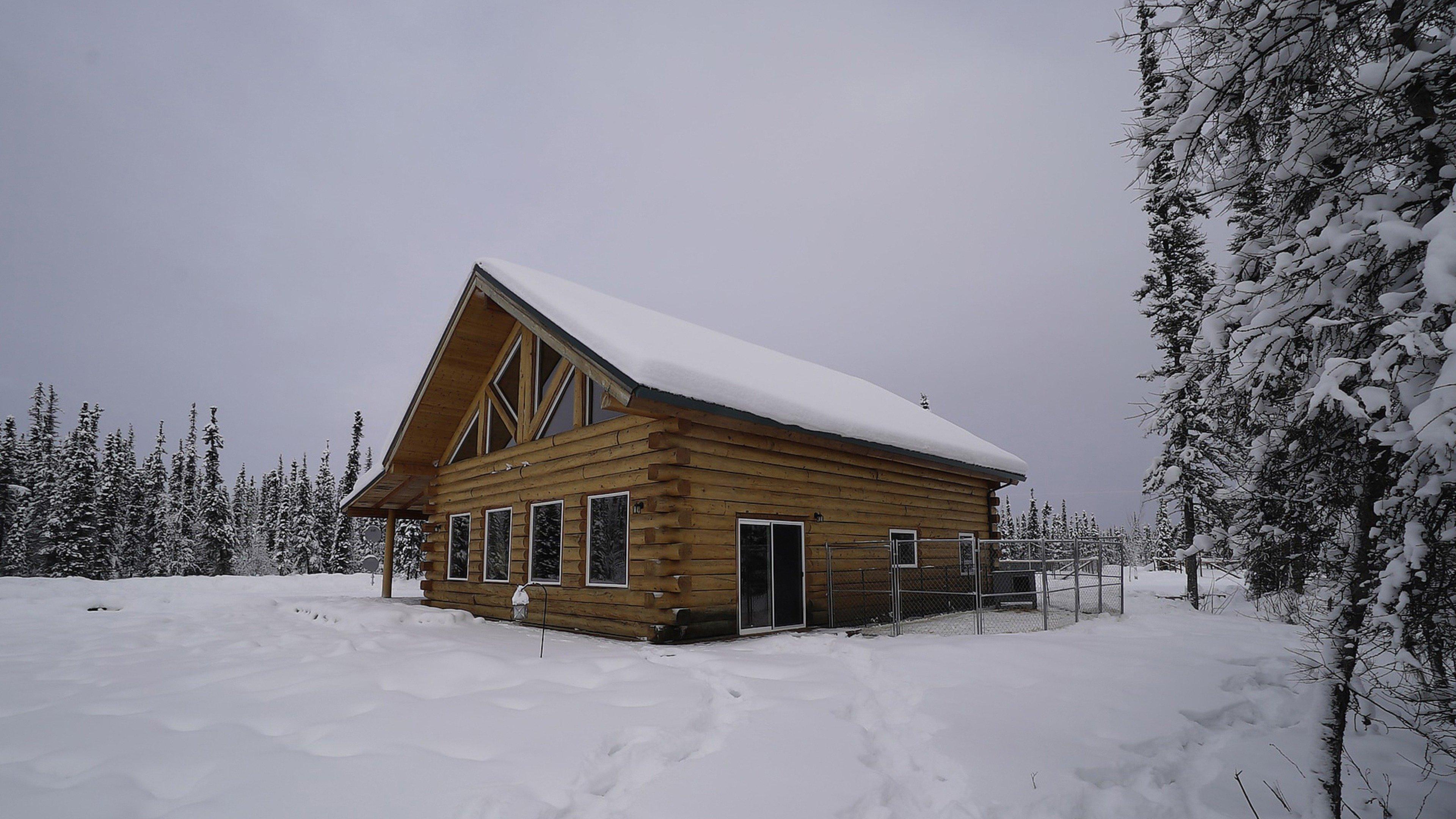 Log Cabin Living Alaska Cabin Hunt On Philo