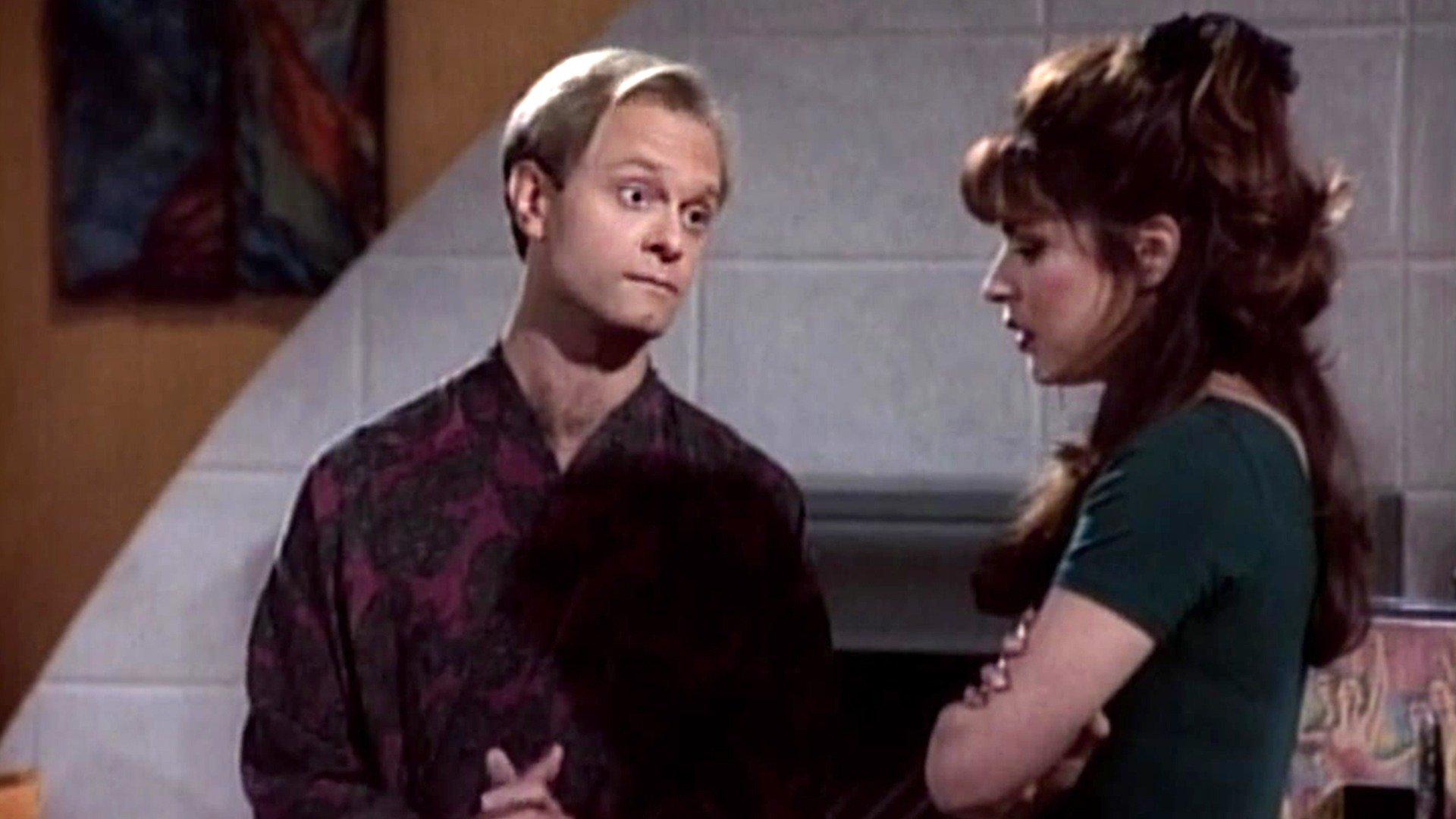Frasier: A Midwinter Night's Dream
