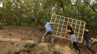 Building Off the Grid