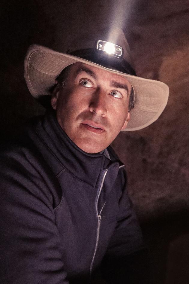 Rob Riggle: Global Investigator