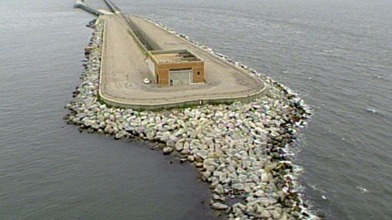 Modern Marvels: Chesapeake Bay Bridge & Tunnel