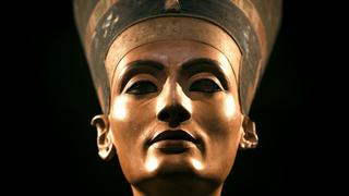 Finding Nefertiti