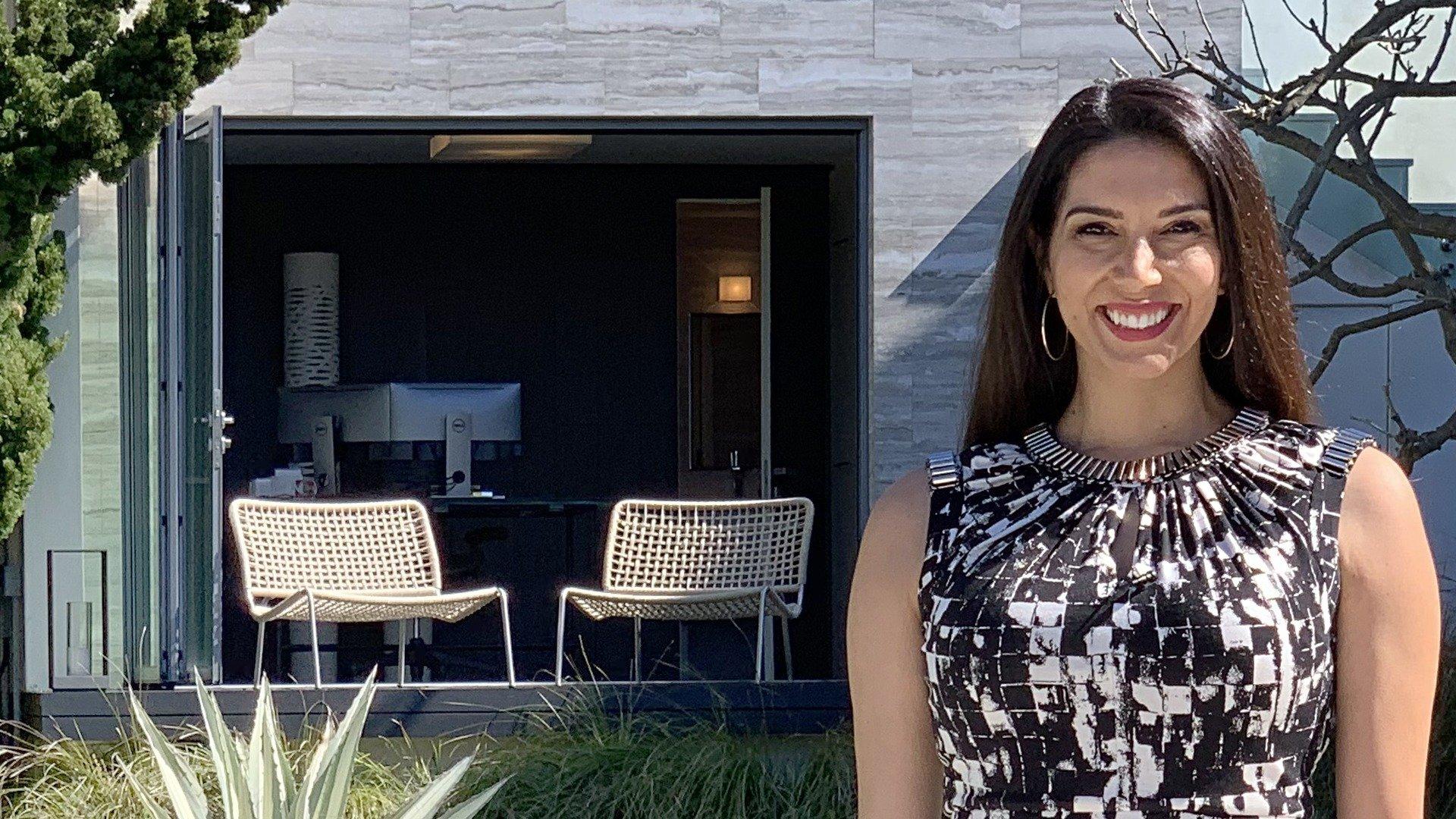 Million Dollar House Hunters Palm Springs Sunshine