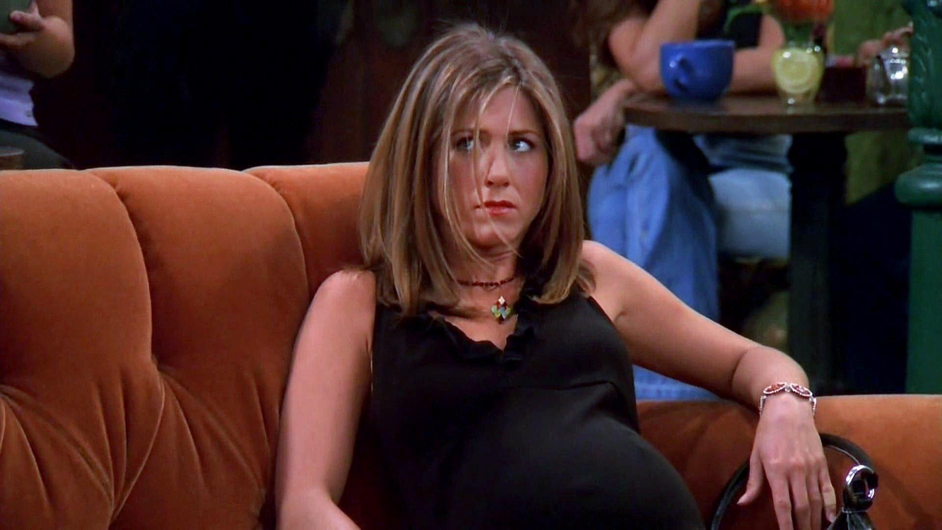 Friends the one where rachel is late