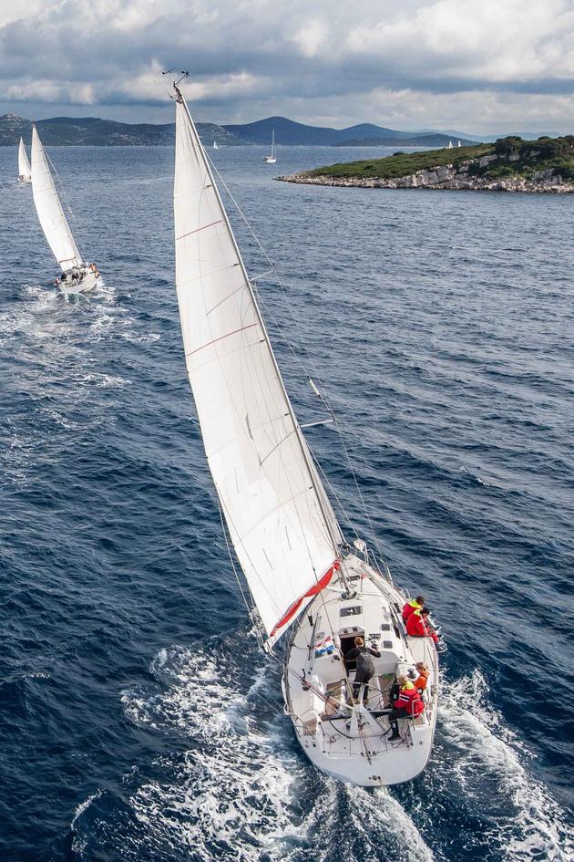 Inside Sailing