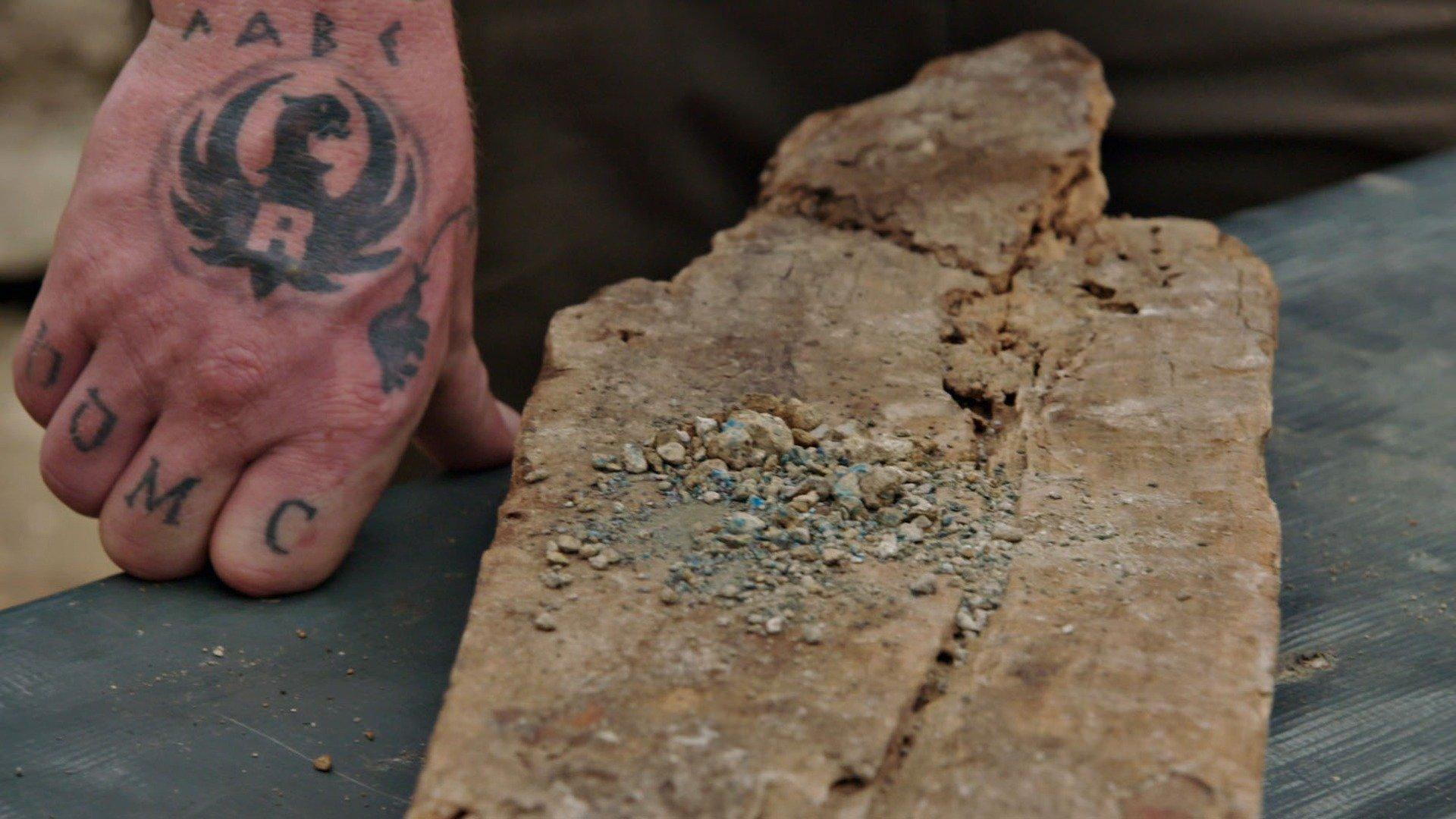 Lost Gold of World War II: An Explosive Discovery - Lost Gold Of World War Ii Season 3
