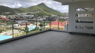 Searching for the Perfect Bachelor Pad on St. Maarten
