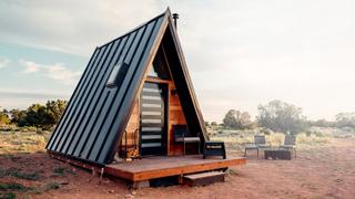 Under the Stars & Tiny Cozy Cabins Under the Stars & Tiny Cozy Cabins