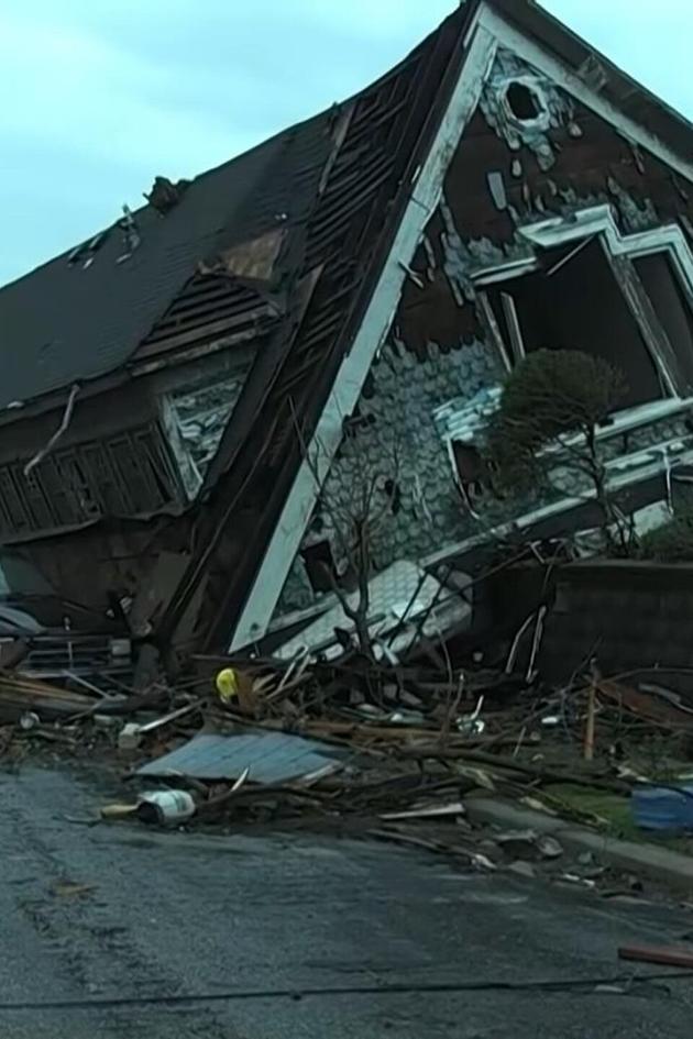 SuperTornado: Anatomy of a Megadisaster