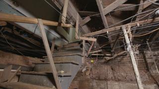 Spooky Basement, Scary Flip