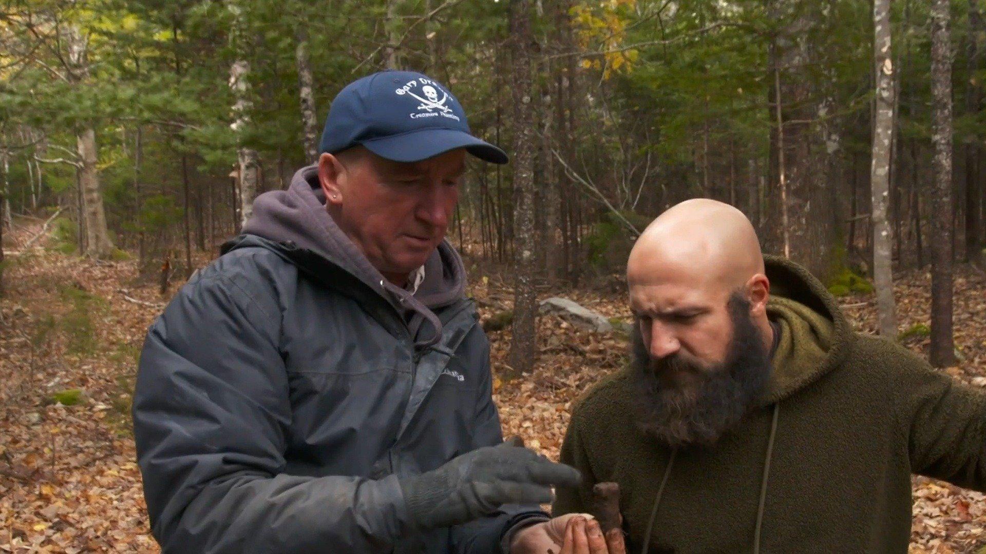 The Curse of Oak Island: A Lot of Secrets