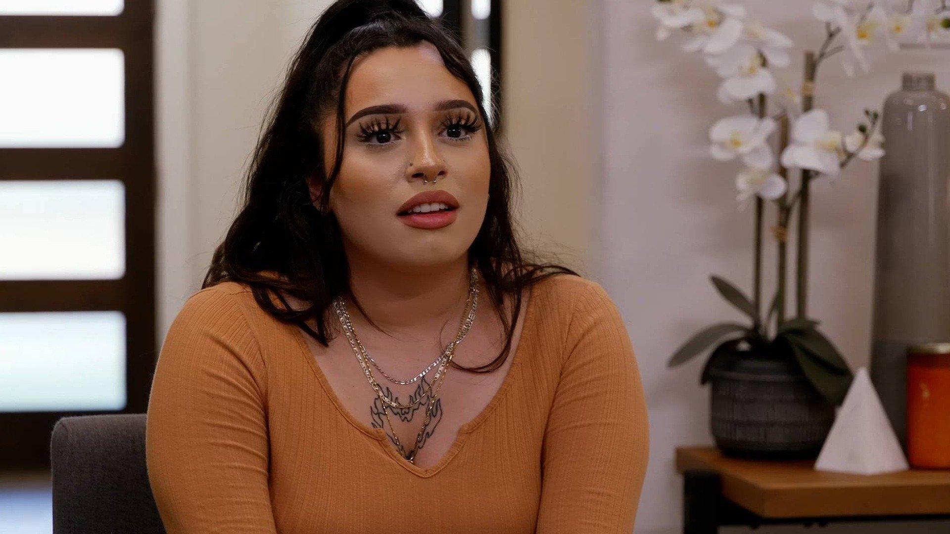 Help! I'm in a Secret Relationship! Alexia & Javy