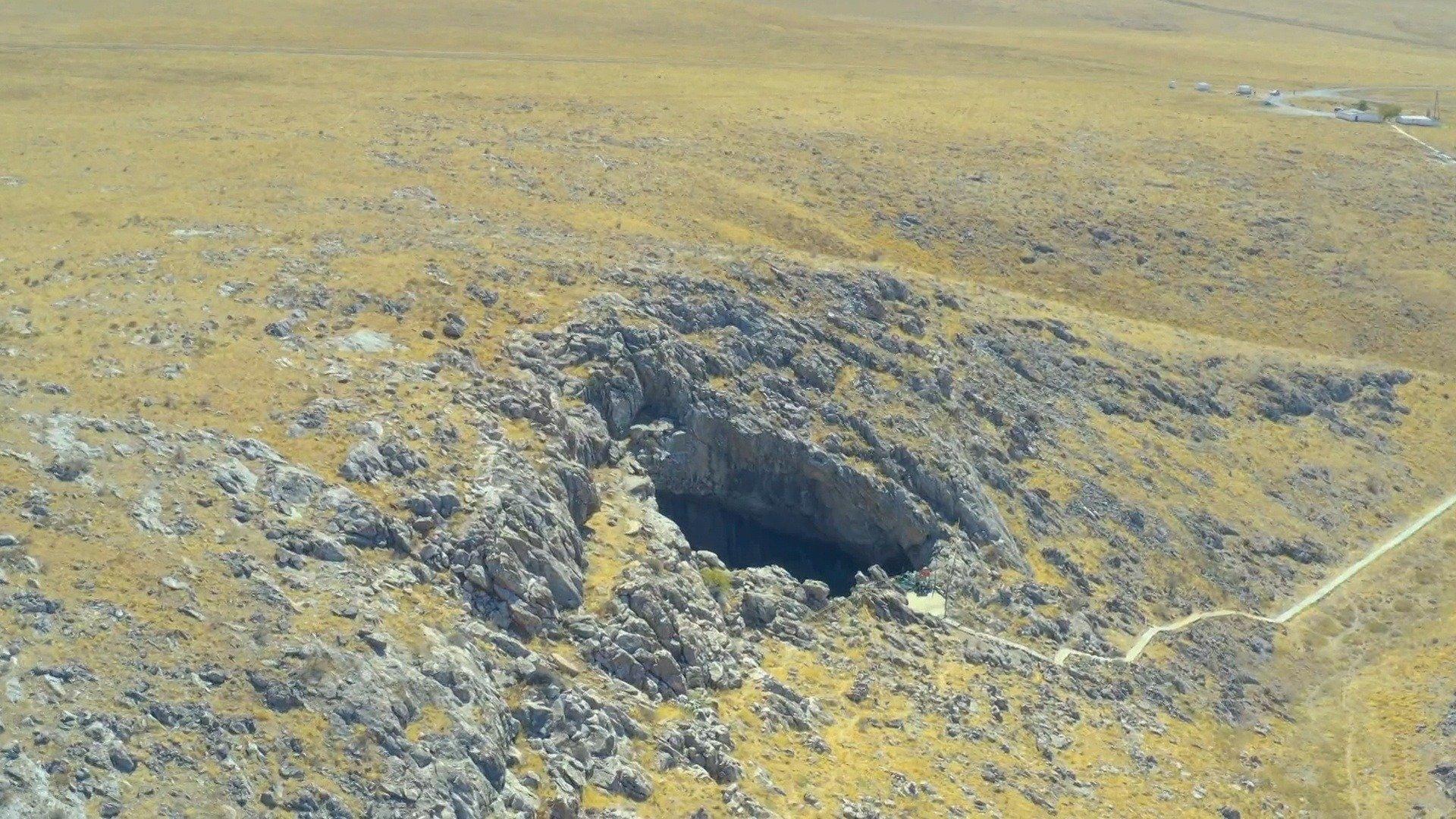 The Proof Is Out There: Skinwalker Edition: Mysterious Structures