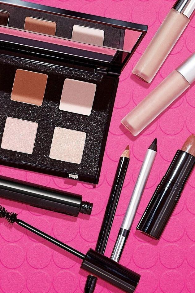 Signature Club A By Adrienne Beauty - All On Free Shipping