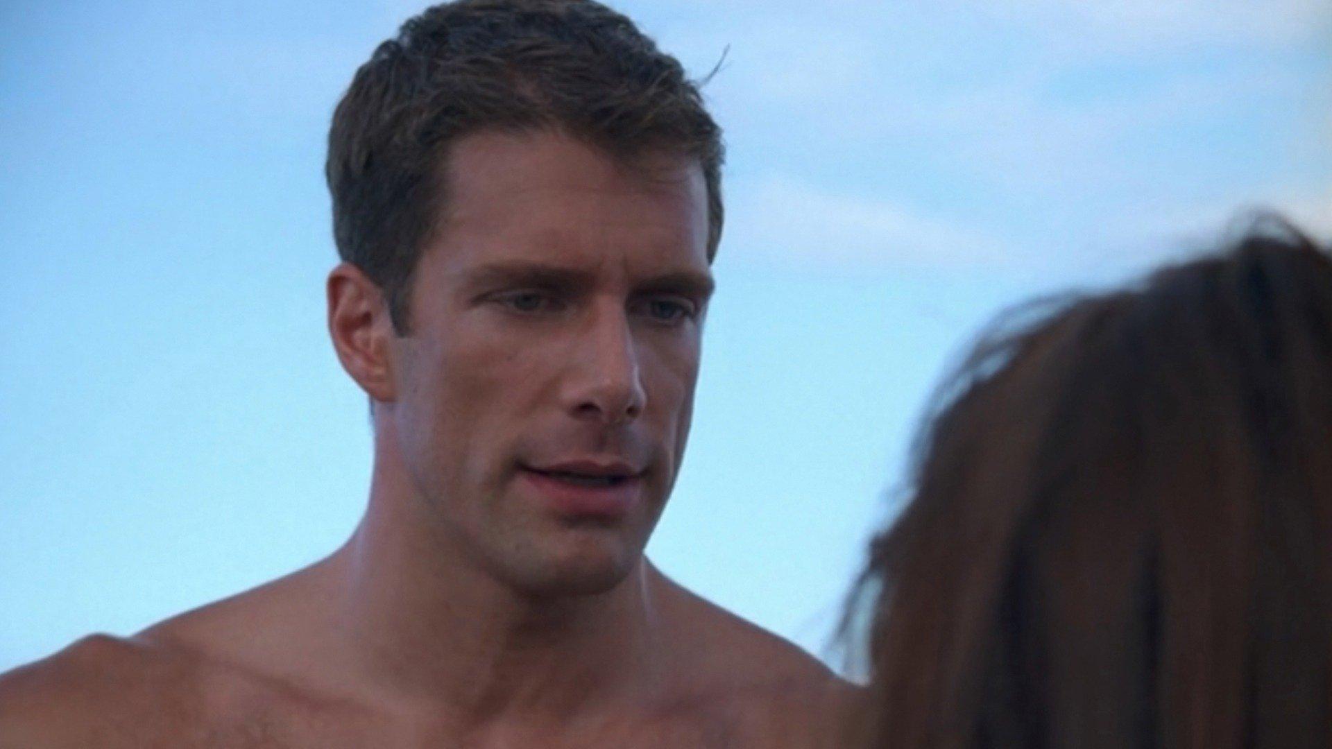 Watch Baywatch Hawaii: S10E18 - Big Island Heat on Philo for Free