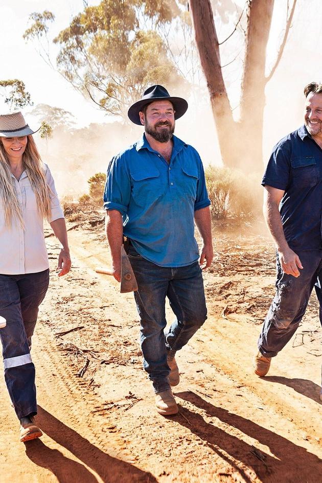 Aussie Gold Hunters: Mine SOS