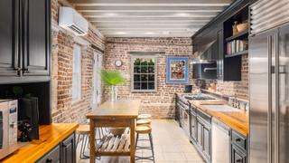 The Classic Homes of Charleston