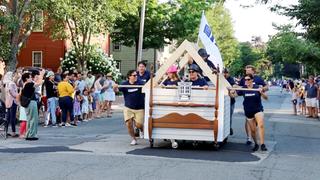 Newburyport: Bed Race