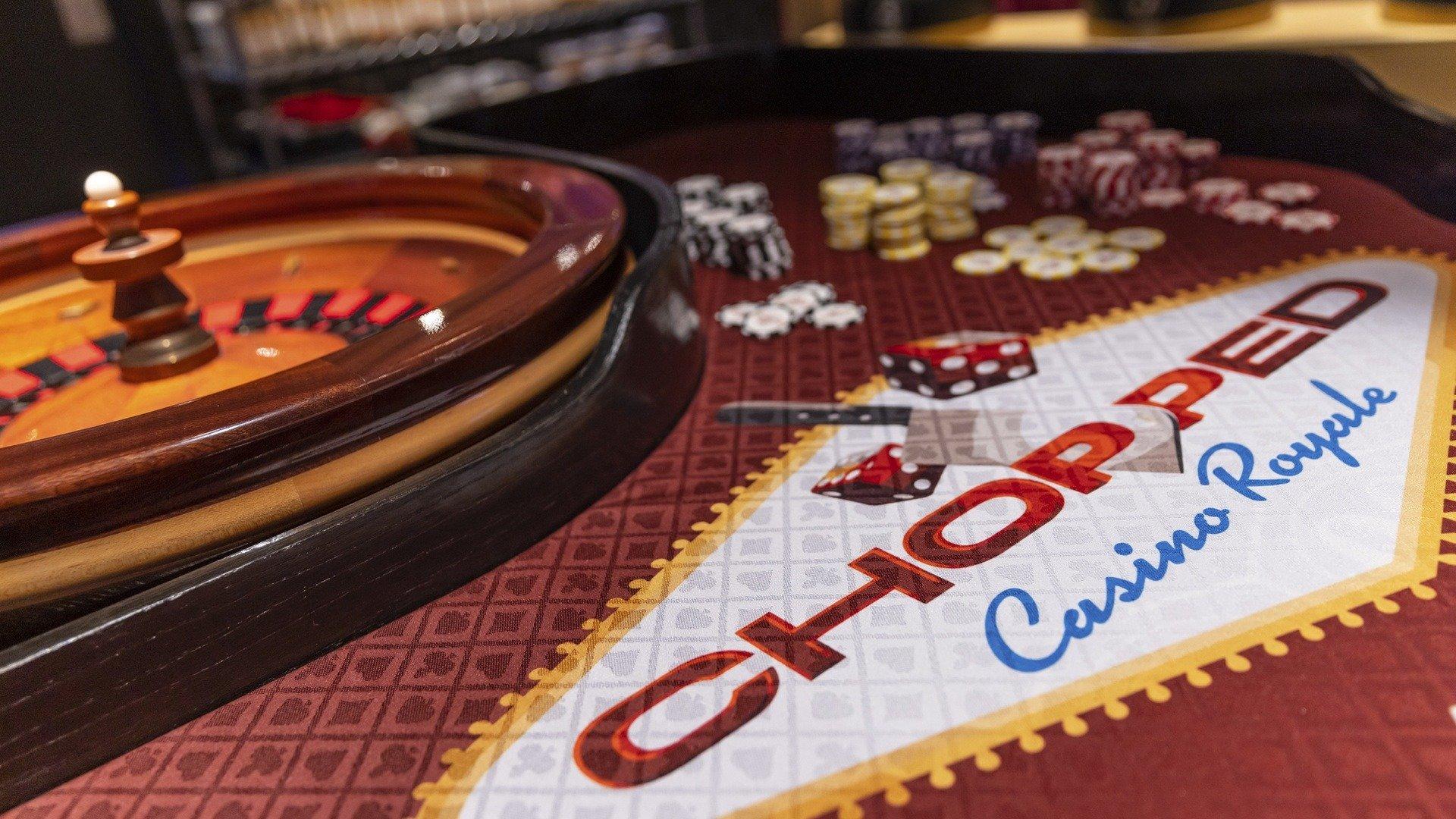Chopped Casino Royale XL Battle One