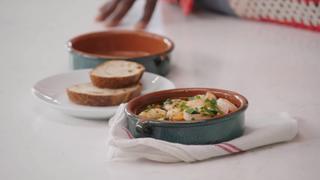 6 Pro Chefs Show Us Their Favorite Pan And More...