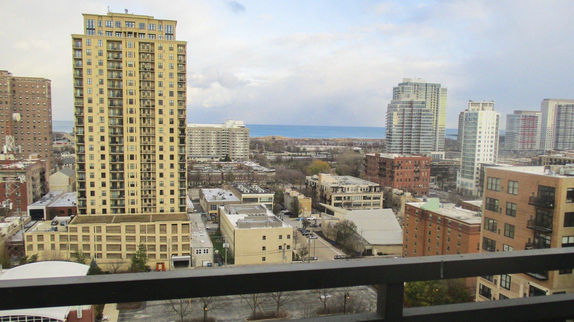 House Hunters Sleepovers at Grammy's in Chicago