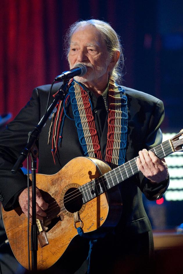 Willie Nelson & Friends