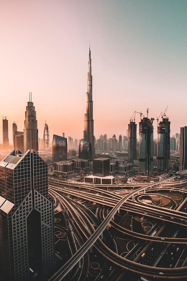 Selling Dubai