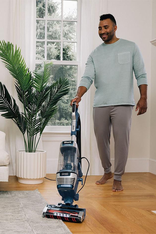 Powerful Cleaning with Shark Stratos